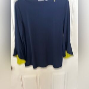 Susan Graver Navy and Lime Long Sleeve Top